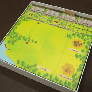 Insert do gry Emberleaf - Ułożenie elementów w pudełku - wersja ze sklejki