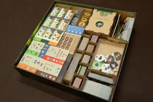 Insert do gry Leśnicy - Ułożenie elementów w pudełku - wersja HDF