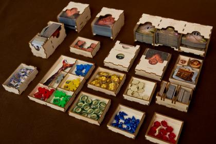 Insert do gry Zaginiona Wyspa Arnak z pierwszym dodatkiem