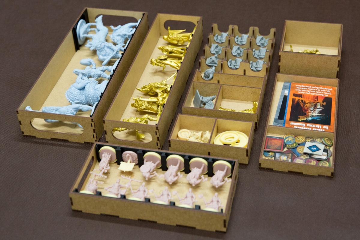 Sklejony insert pasujący do gry Blood Rage - Promos BOX - wersja HDF