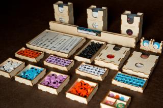 Insert pasujący do gry Beyond the Sun